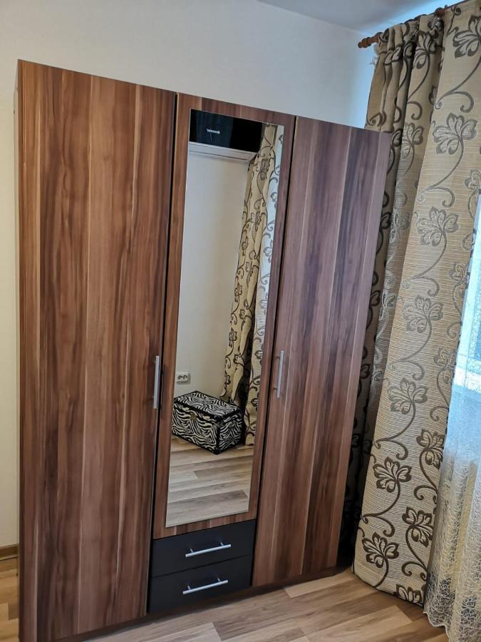 Апартаменты Deea Apartament Крайова Экстерьер фото