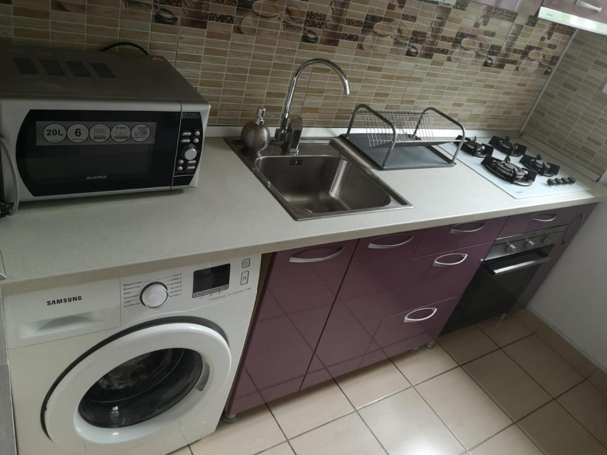 Апартаменты Deea Apartament Крайова Экстерьер фото